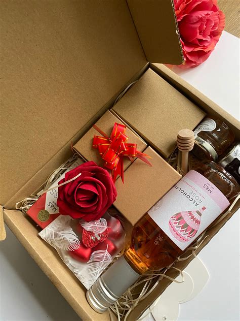 hamper gift box